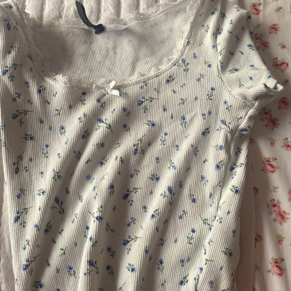 Blue Floral Coquette Laced Scoop Neck